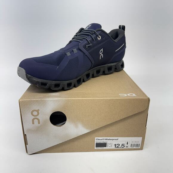 On Cloud 5 Waterproof Men Size 12.5 New All‑Weather Running / Walking Shoe - Picture 2 of 6